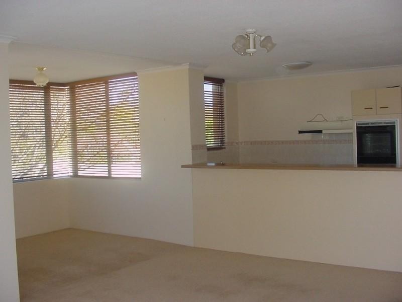 20/82 Sandford Street, St Lucia QLD 4067