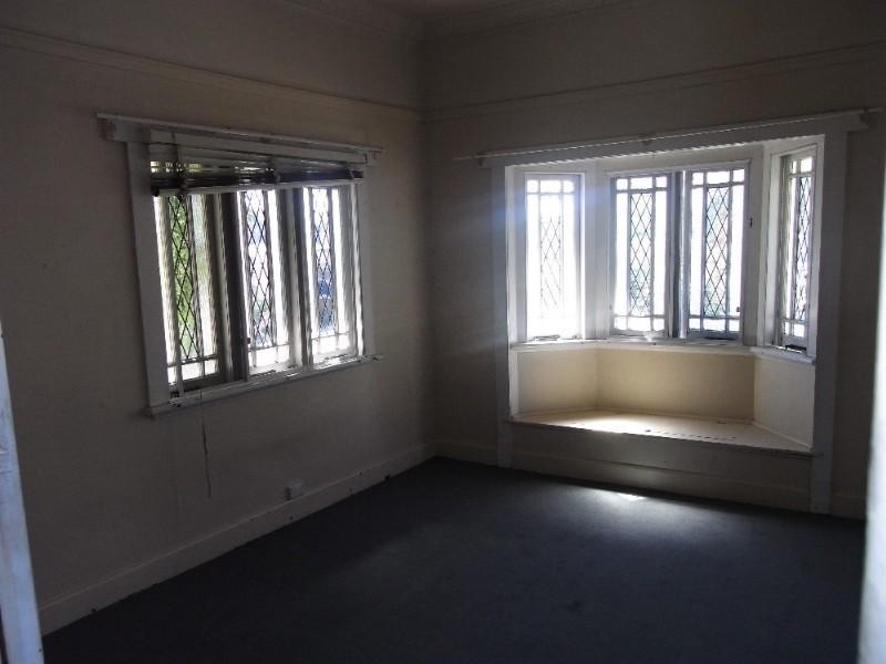 38 Holland Street, Toowong QLD 4066