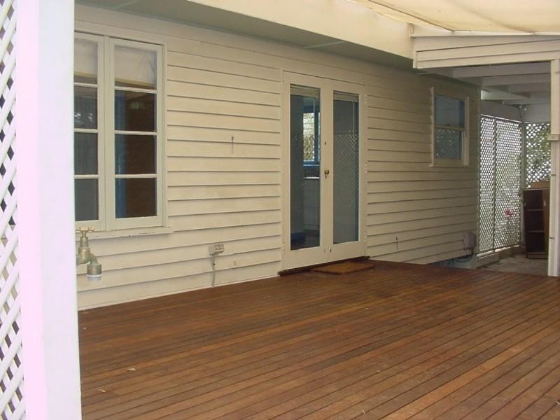 38 Holland Street, Toowong QLD 4066