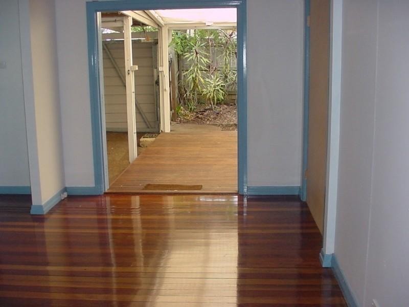 38 Holland Street, Toowong QLD 4066