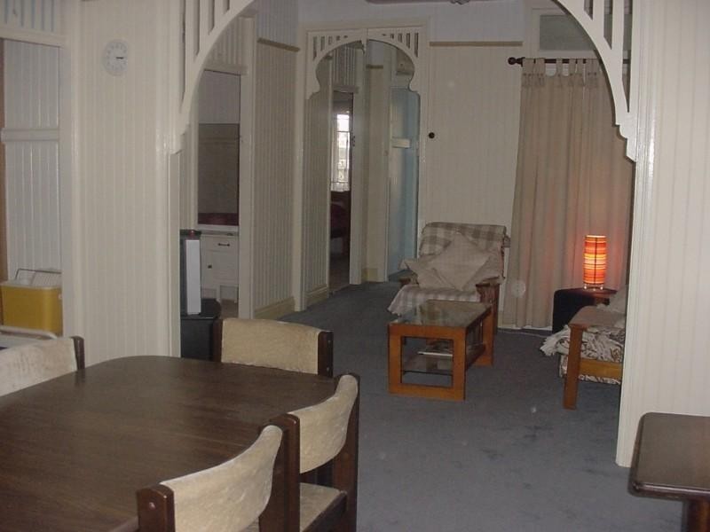 1/22 Warren Street, St Lucia QLD 4067