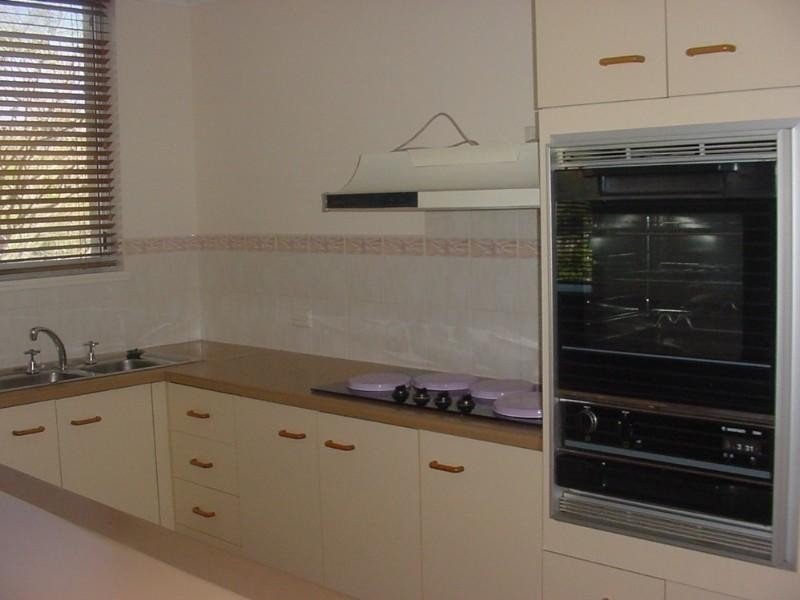 20/82 Sandford Street, St Lucia QLD 4067