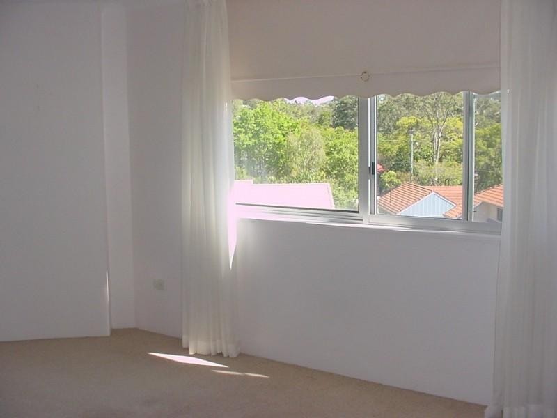 20/82 Sandford Street, St Lucia QLD 4067