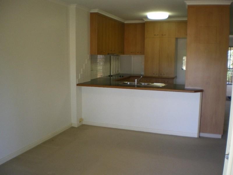 27/12 Bellevue Parade, Taringa QLD 4068