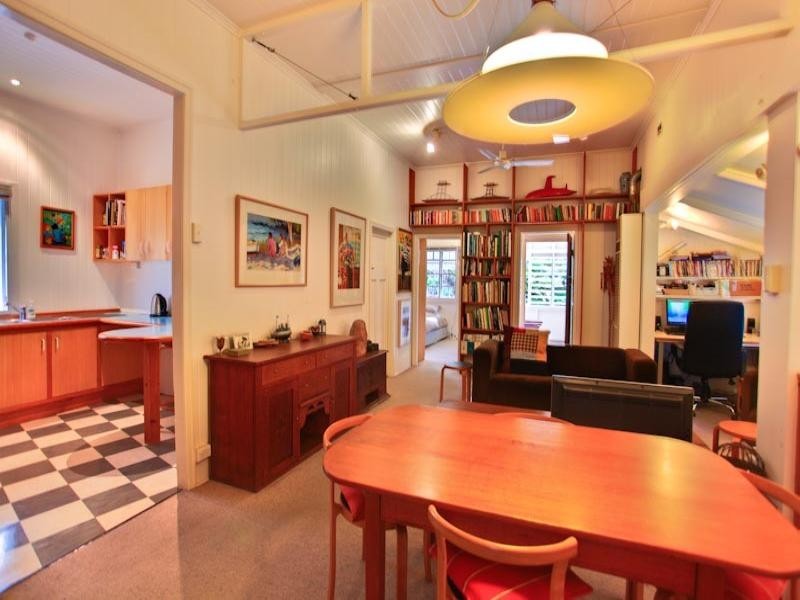 32 Rockbourne Terrace, Paddington QLD 4064