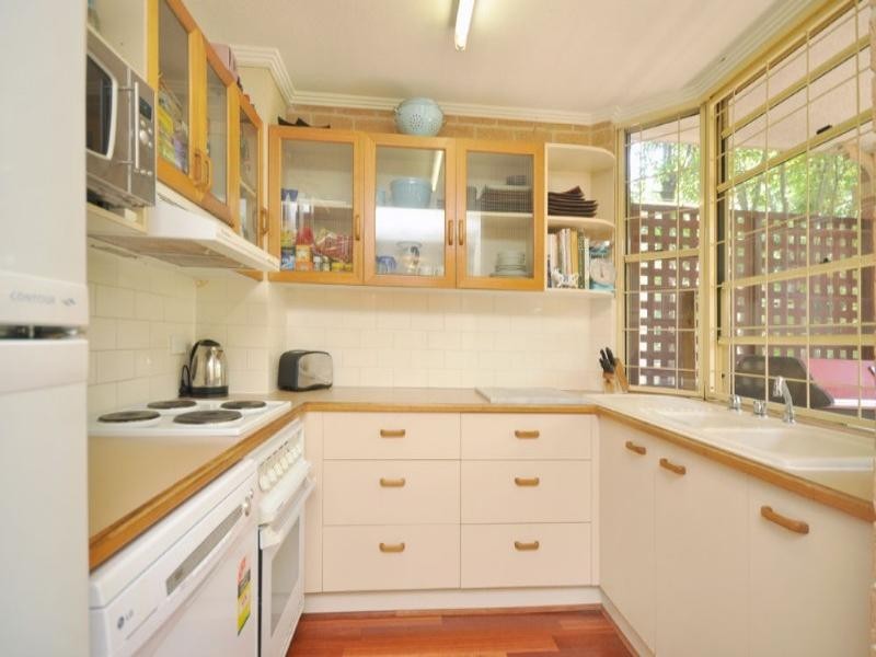 17/16 Ricardo Street, Kelvin Grove QLD 4059