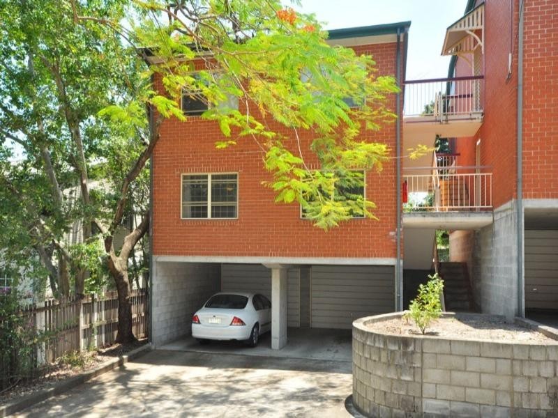 17/16 Ricardo Street, Kelvin Grove QLD 4059