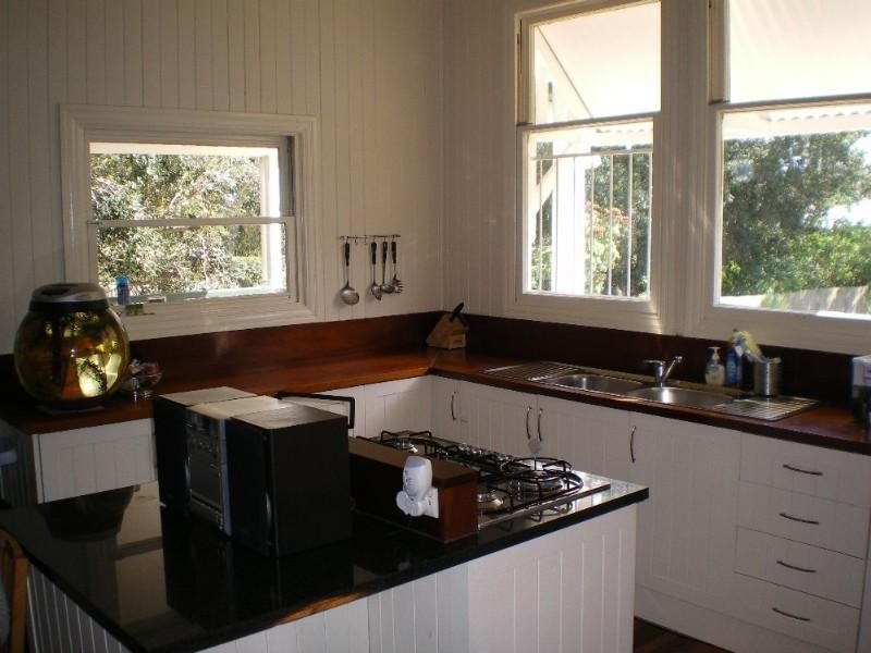 529 Honour Avenue, Sherwood QLD 4075