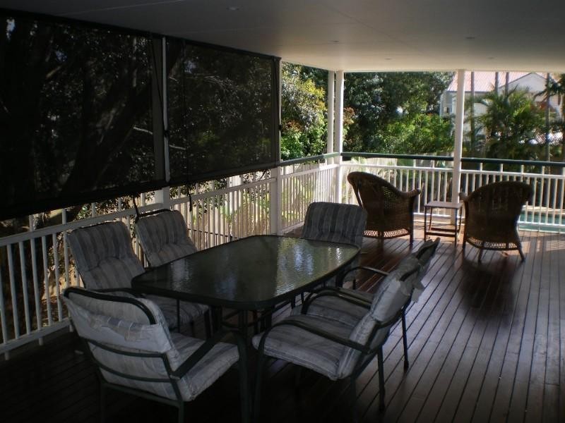 529 Honour Avenue, Sherwood QLD 4075