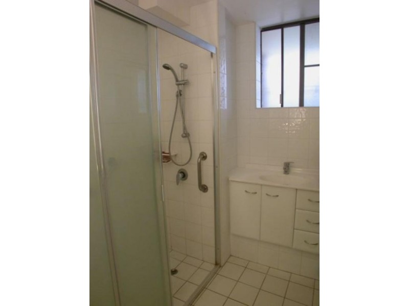 1/32 Sandford Street, St Lucia QLD 4067