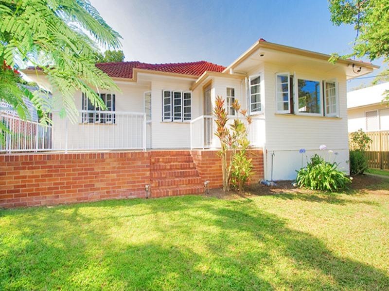 79 Upland Road, St Lucia QLD 4067
