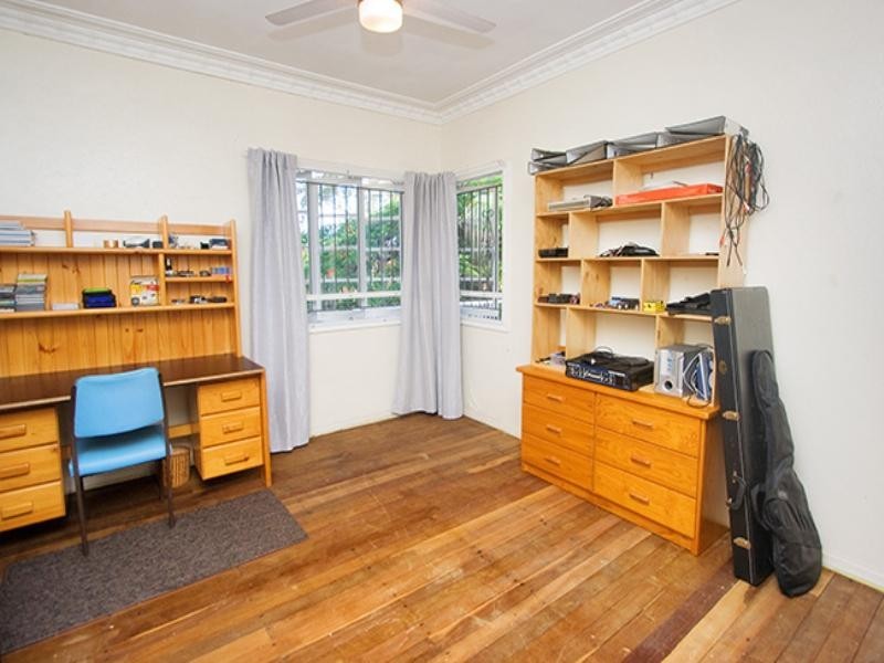 79 Upland Road, St Lucia QLD 4067