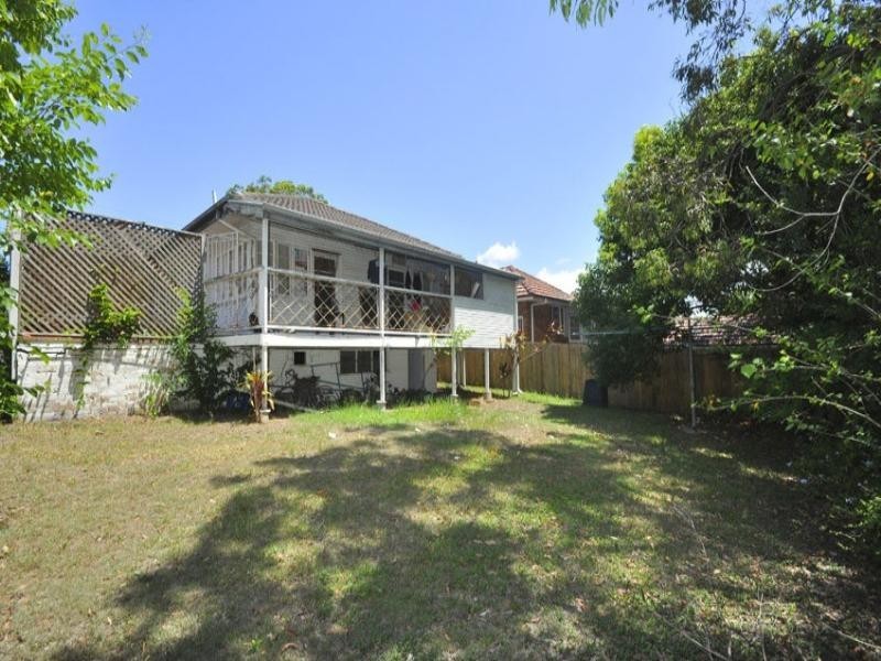 280 Hawken Drive, St Lucia QLD 4067
