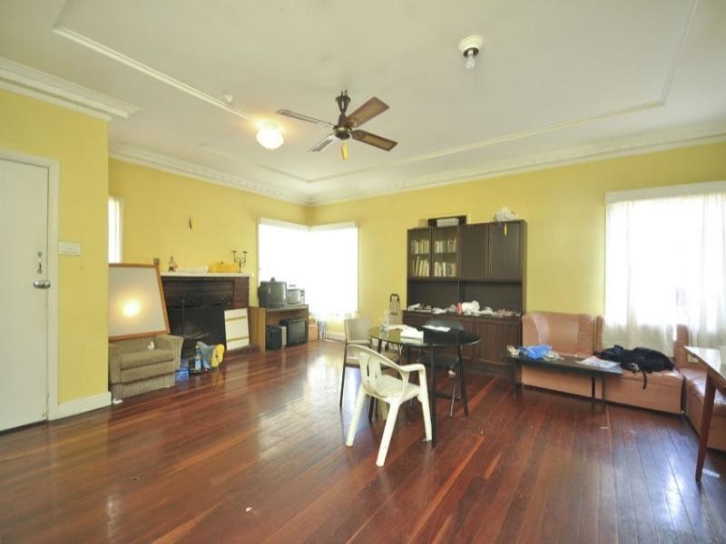 280 Hawken Drive, St Lucia QLD 4067