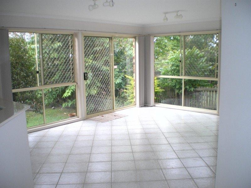 41 Gilruth Road, Kenmore QLD 4069