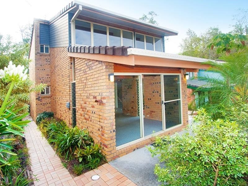 62 Woolley Street, Taringa QLD 4068