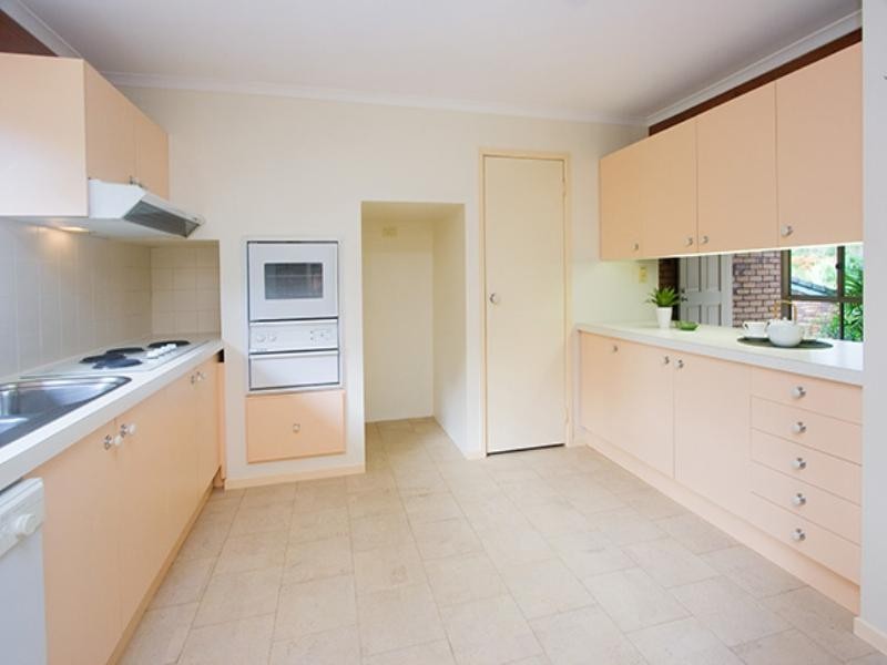 62 Woolley Street, Taringa QLD 4068