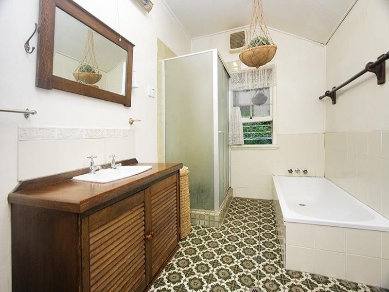44 Victoria Crescent, Auchenflower QLD 4066