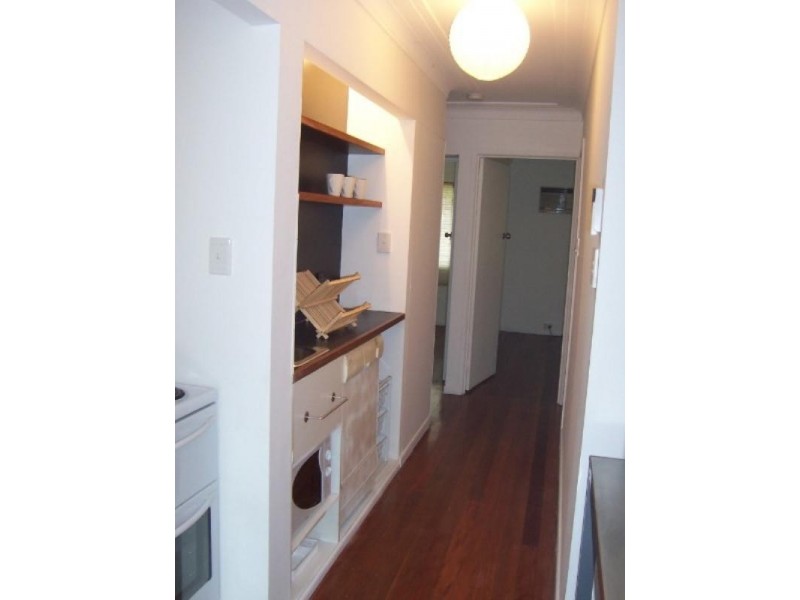 84 Gailey Road, St Lucia QLD 4067