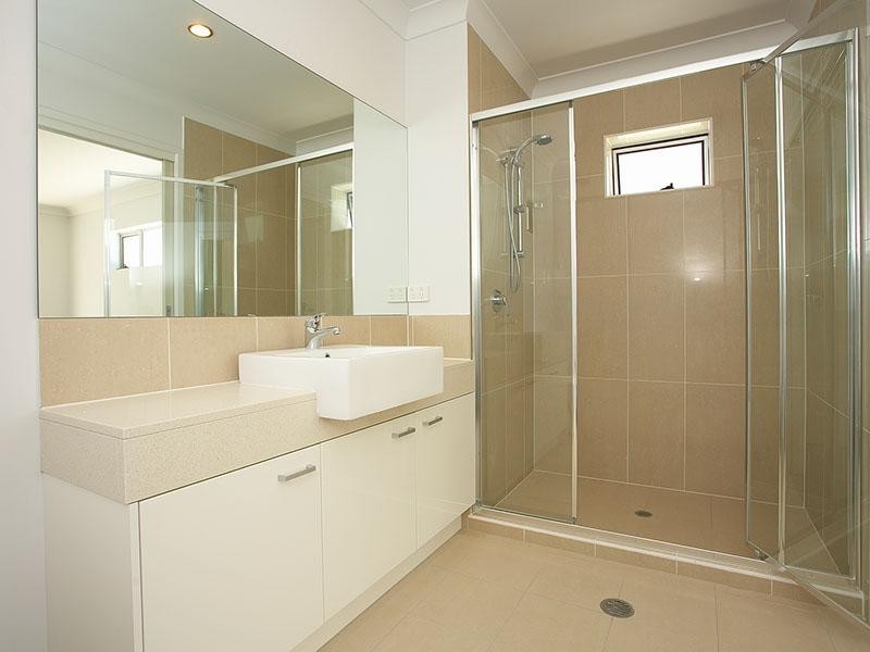 36/29 Alpha Street, Toowong QLD 4066