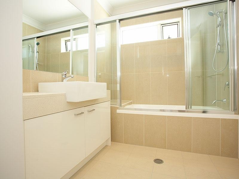 36/29 Alpha Street, Toowong QLD 4066