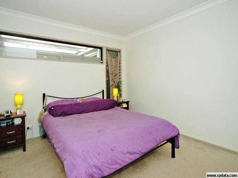 1/109 Sir Fred Schonell, St Lucia QLD 4067