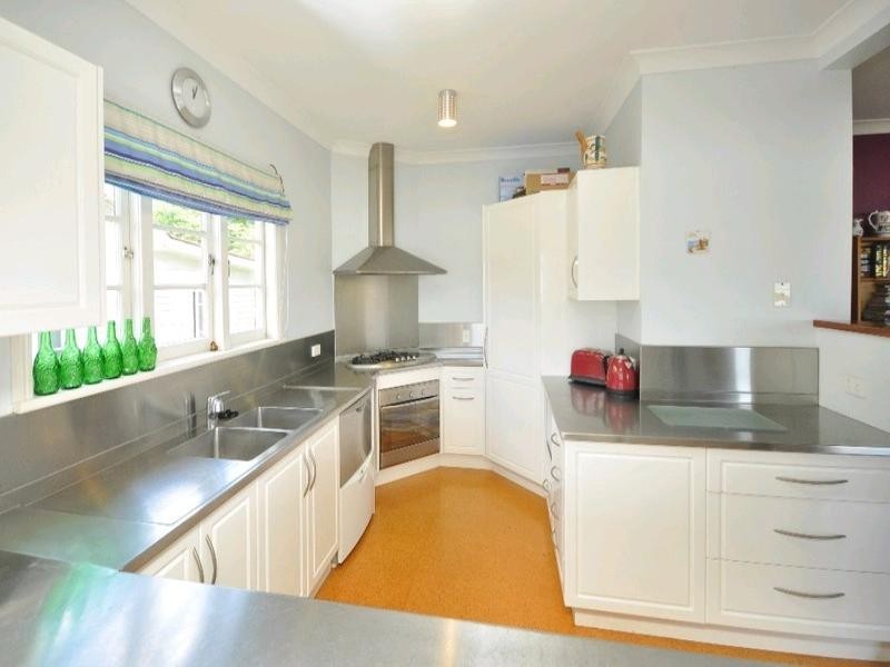 60 Richer Street, Toowong QLD 4066