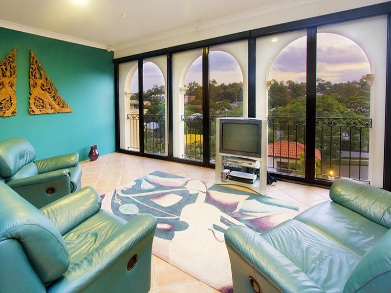 5/58 Sisley Street, St Lucia QLD 4067