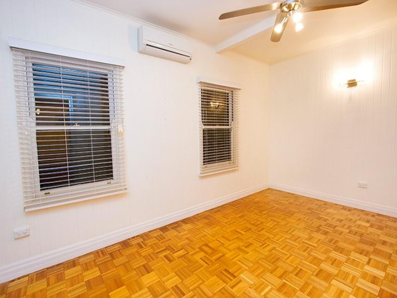 18 Eldon Street, Indooroopilly QLD 4068