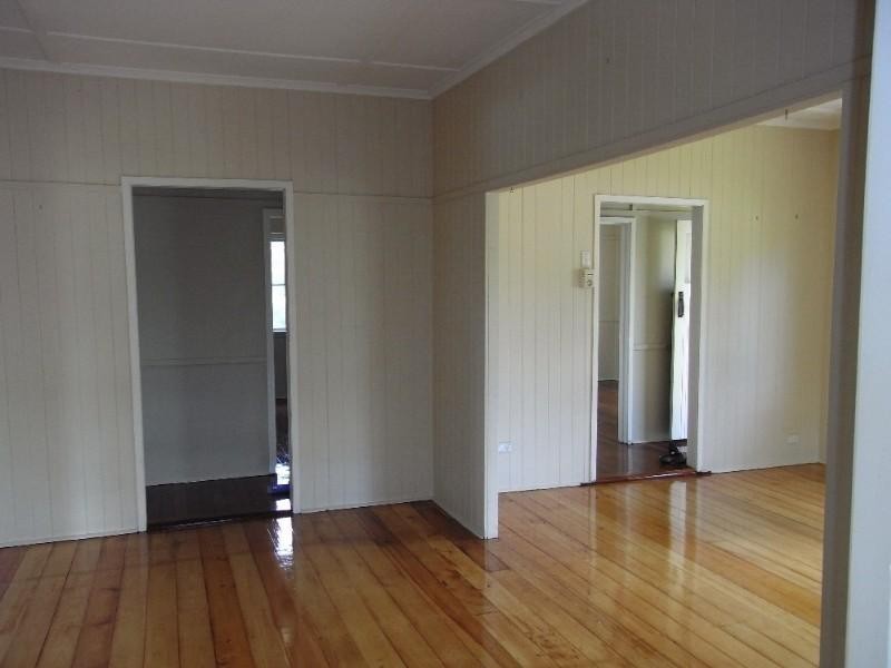 30 Brookfield Road, Kenmore QLD 4069