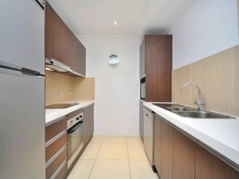 201/28 Dengate Lane, St Lucia QLD 4067