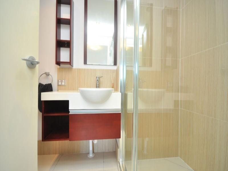 201/28 Dengate Lane, St Lucia QLD 4067