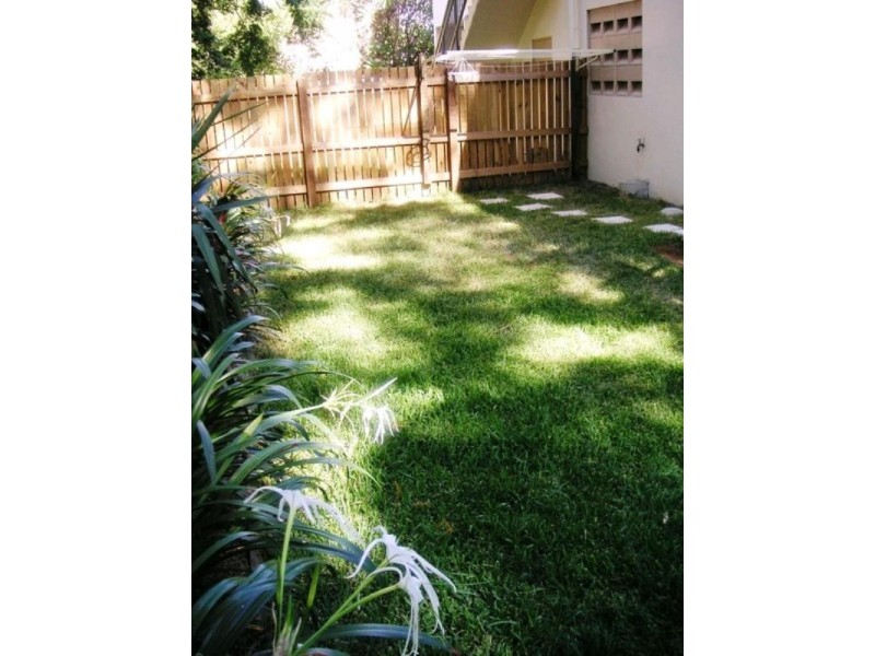 1/51 Elizabeth Street, Toowong QLD 4066