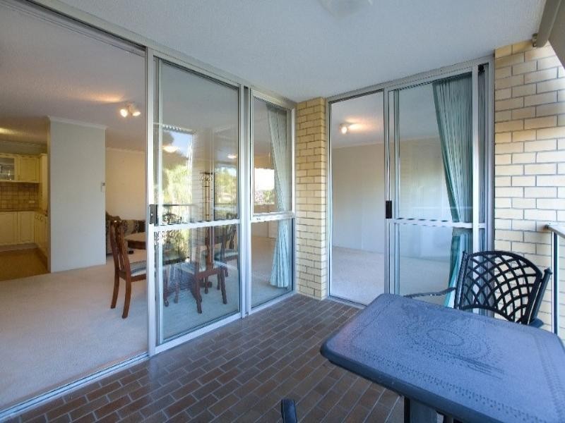 11/82 Sandford Street, St Lucia QLD 4067