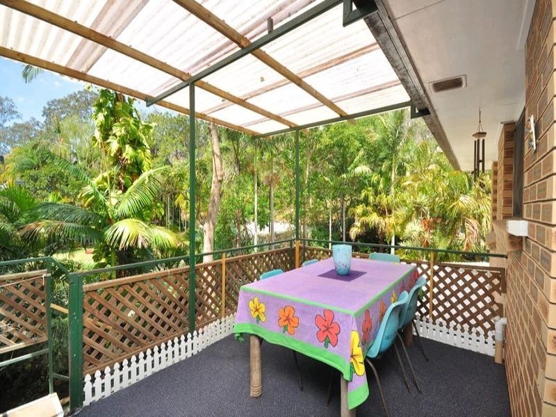 9 Brinkworth Street, Indooroopilly QLD 4068