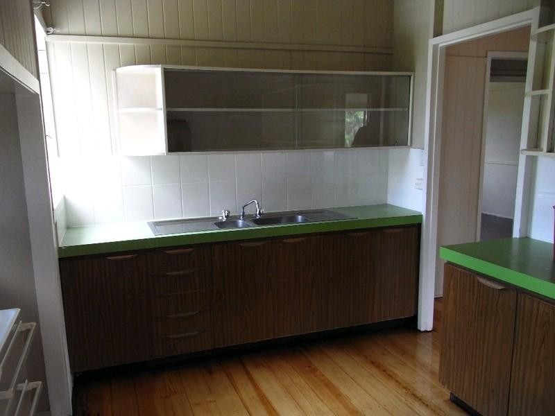 30 Brookfield Road, Kenmore QLD 4069