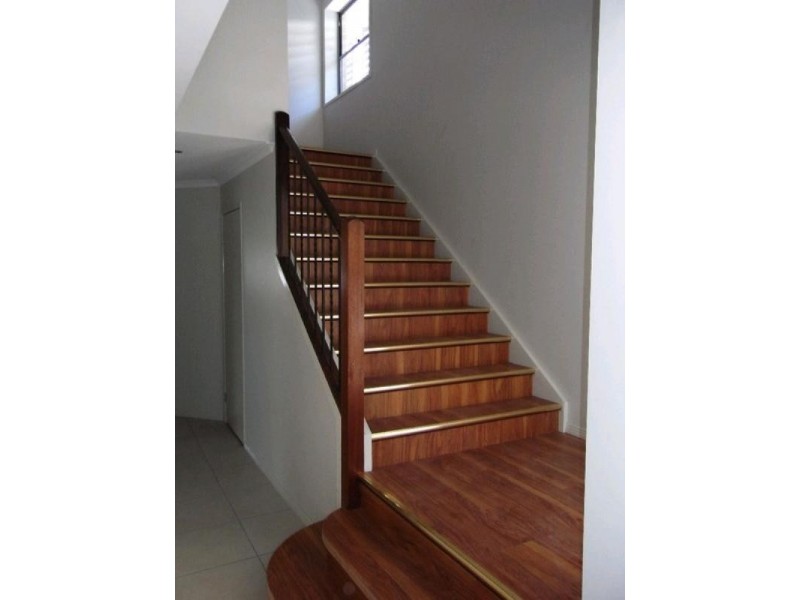 24 Equinox Street, Taringa QLD 4068