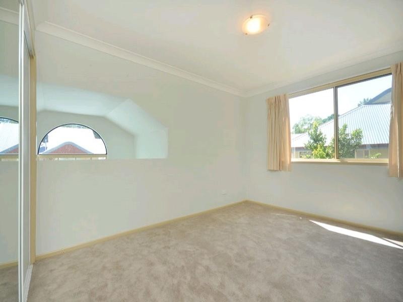 13/47 Newcomen Street, Indooroopilly QLD 4068