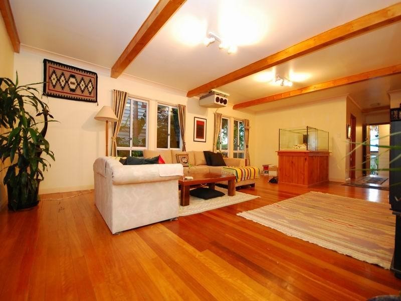 25 Wienholt Street, Auchenflower QLD 4066