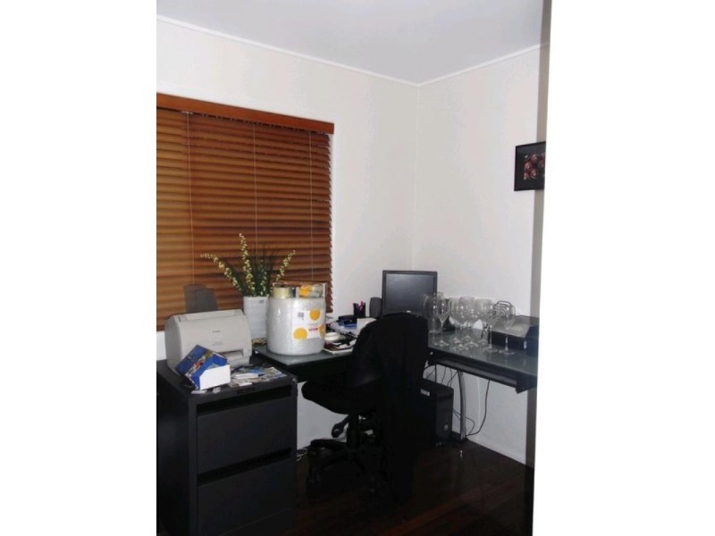 74 Thorpe Street, Indooroopilly QLD 4068