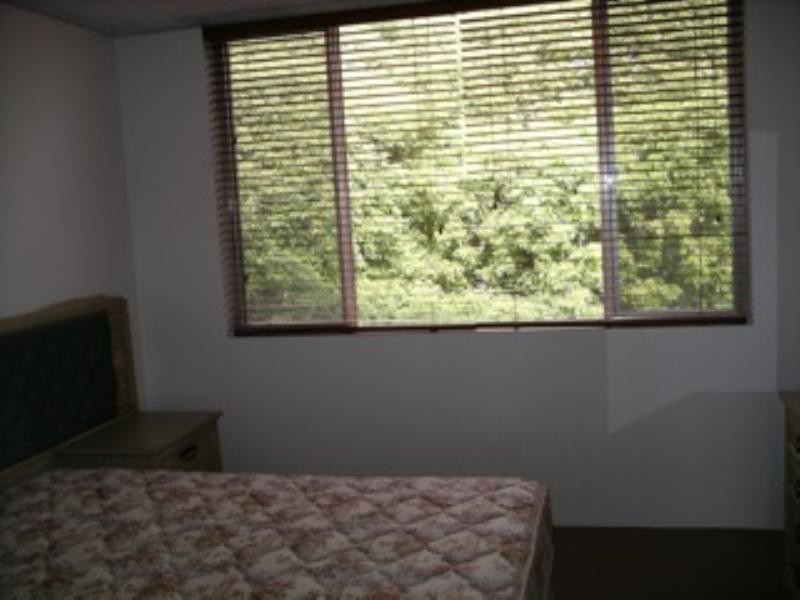 9/10 Carlow Street, West End QLD 4101