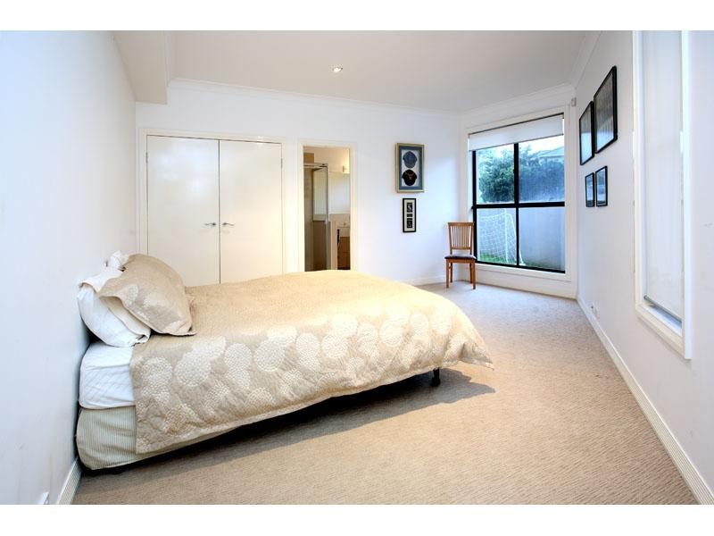 46 Ardes Street, Chapel Hill QLD 4069