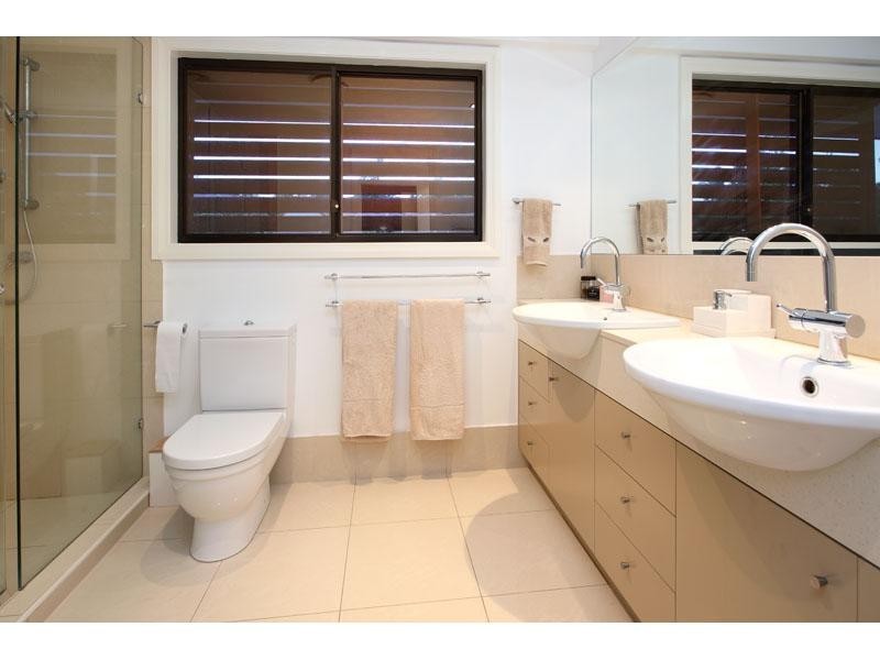 46 Ardes Street, Chapel Hill QLD 4069