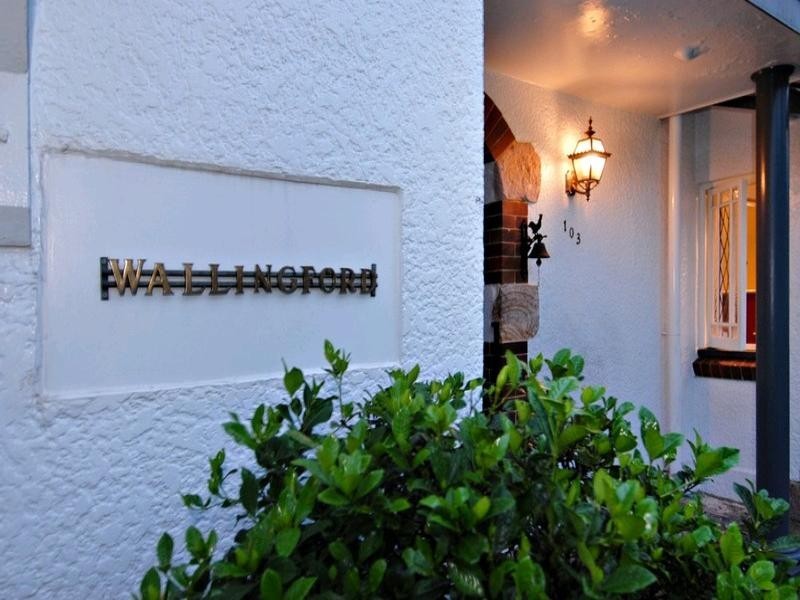 103 Stanley Terrace, Taringa QLD 4068