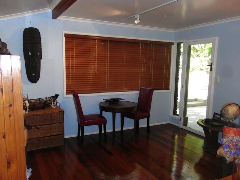 17 Narnoo Street, Chapel Hill QLD 4069