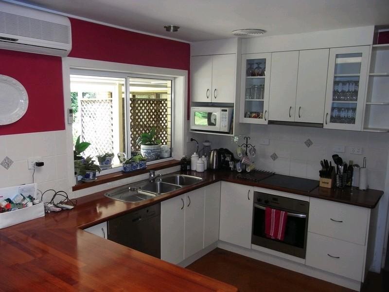 9 Canongate Street, Kenmore QLD 4069