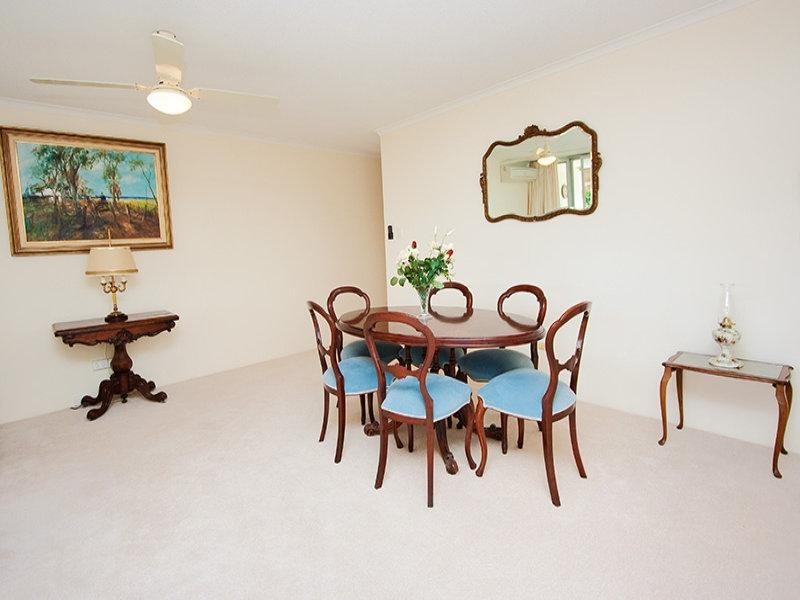 1/82 Sandford Street, St Lucia QLD 4067