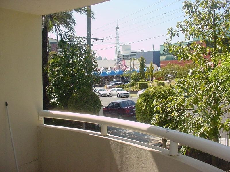 4/1 Sheehan Street, Milton QLD 4064