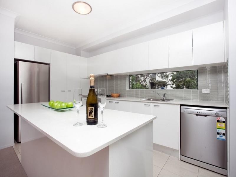 45/29 Alpha Street, Toowong QLD 4066