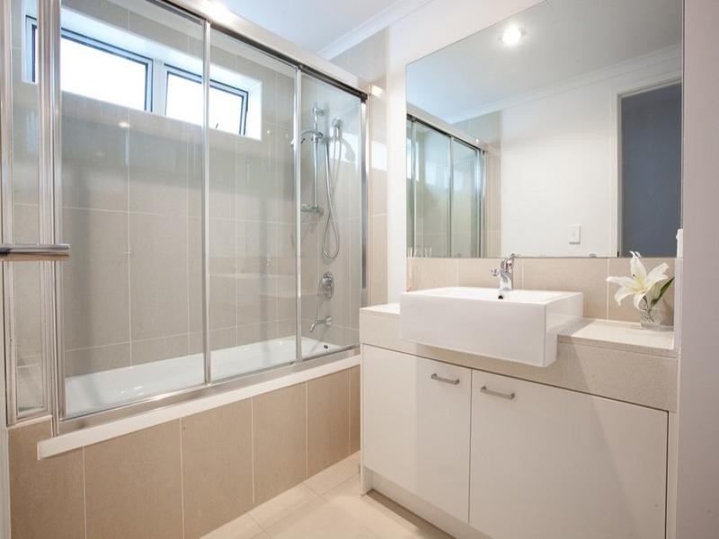 45/29 Alpha Street, Toowong QLD 4066